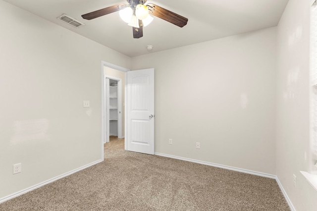 304 E 94th St, Odessa, TX 79765 - unfurnished room with light carpet and ceiling fan