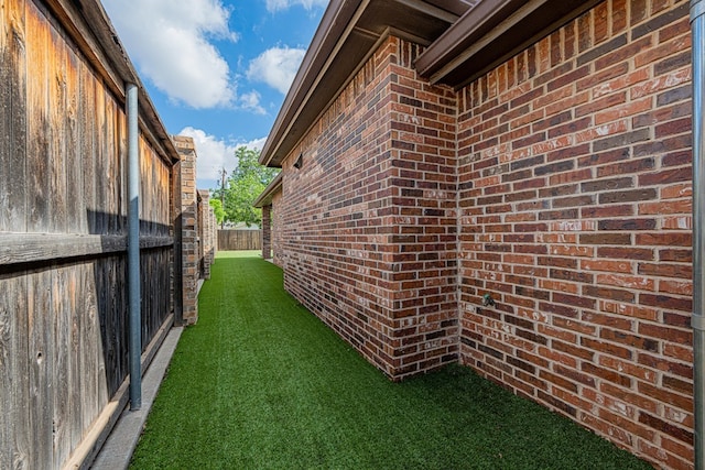 1006 W Cuthbert Ave, Midland, TX 79701 - view of yard