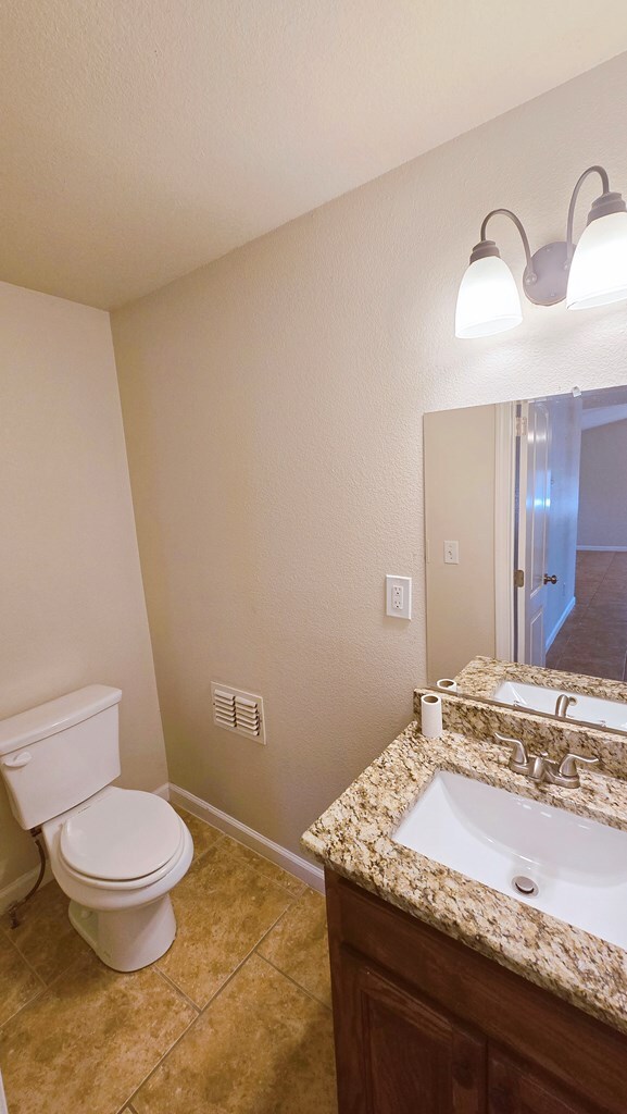 1933 N Cynthia Dr, Odessa, TX 79763 - photo 16