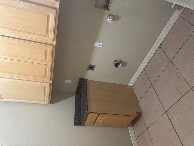 903 W Uvalde Ave, Alpine, TX 79830 - view of bathroom