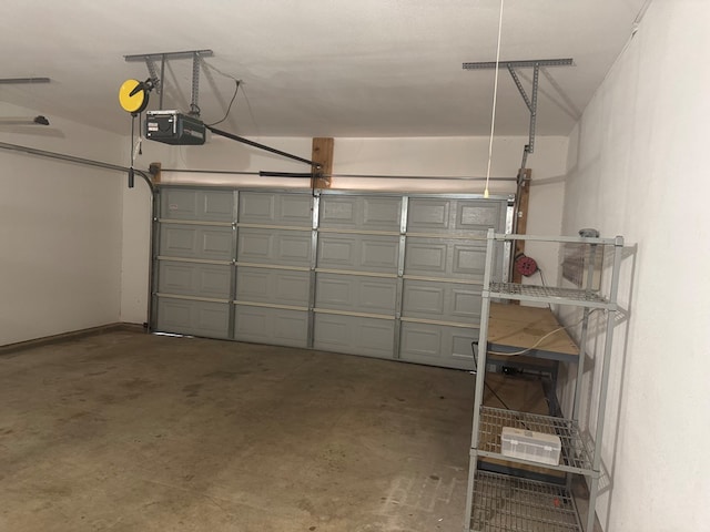 903 W Uvalde Ave, Alpine, TX 79830 - garage featuring a garage door opener