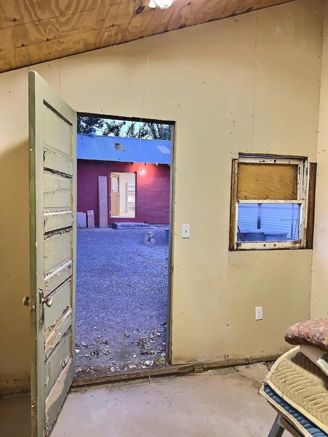 308 E Murphy St, Marfa, TX 79843 - doorway to outside with concrete floors