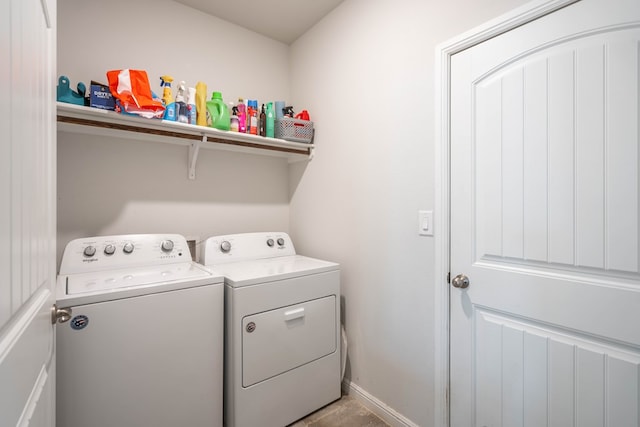 1614 Laguna Meadows Trl, Midland, TX 79705 - washroom with washing machine and dryer and baseboards