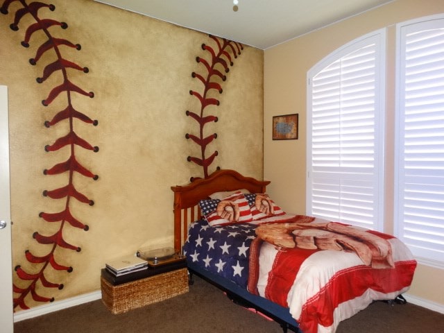 1 Warwick Dr, Odessa, TX 79765 - carpeted bedroom with baseboards
