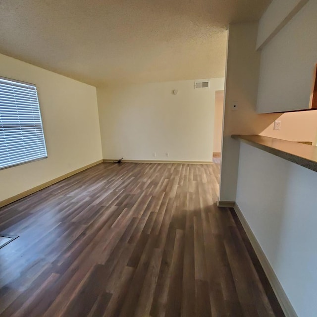 6701 Eastridge Rd Unit 905, Odessa, TX 79762 - photo 3