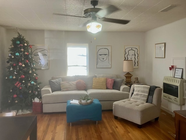 201 Madrone St, Fort Davis, TX 79734 - photo 4
