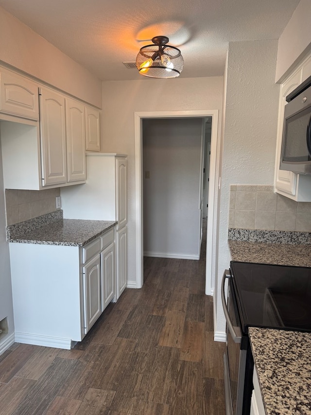 6409 Mecca St, Odessa, TX 79762 - photo 13