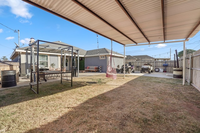 view of yard with a patio area