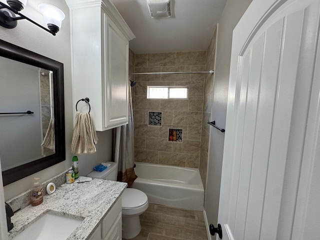1715 Morgan Way, Midland, TX 79705 - bathroom featuring vanity, shower / tub combo with curtain, and wood finished floors