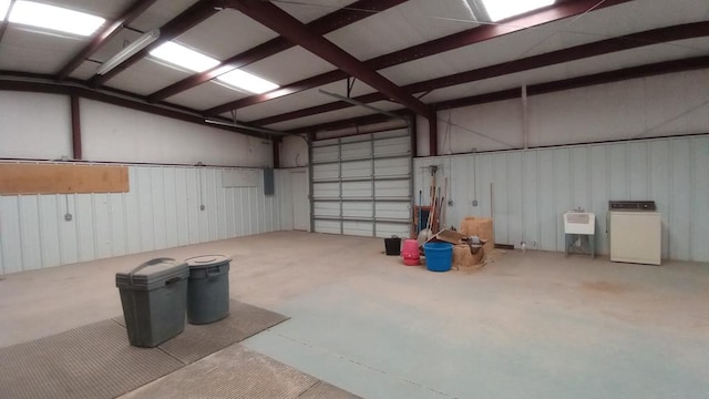 garage featuring washer / dryer