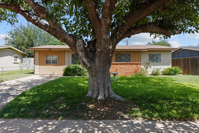 1908 W 28th St, Odessa, TX 79764 - photo 2