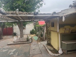 1302 S Texas Ave, Odessa, TX 79761 - view of patio