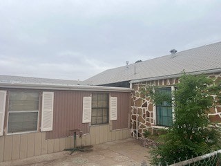 1302 S Texas Ave, Odessa, TX 79761 - view of property exterior with a patio area