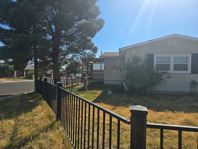 3613 Locust Ave, Odessa, TX 79762 - view of yard