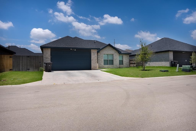 1103 Osprey St, Midland, TX 79706 - photo 1