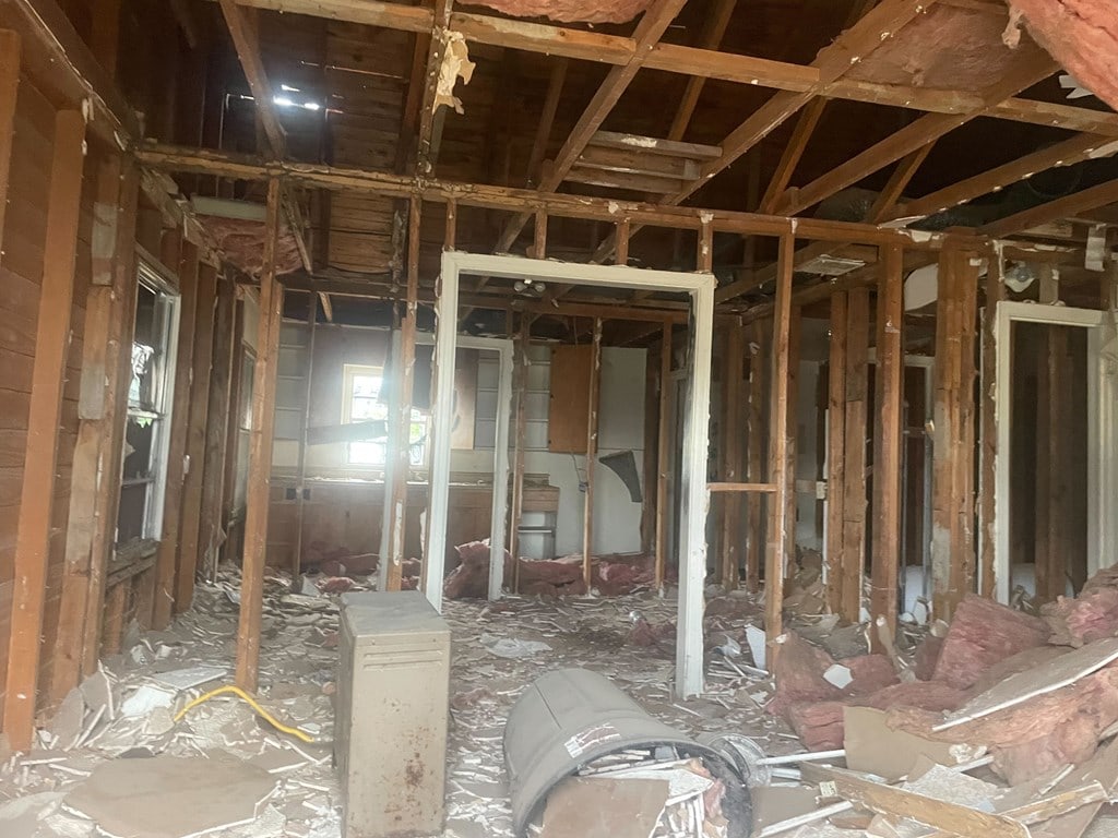 view of miscellaneous room