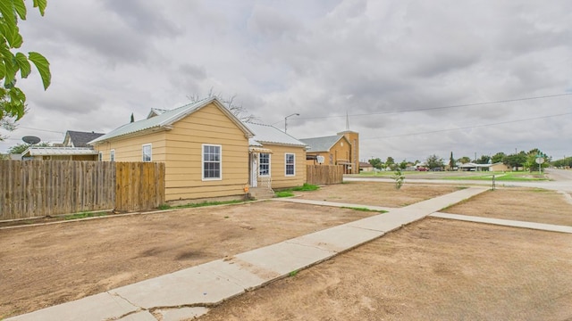916 W 6th St, Pecos, TX 79772 - photo 2