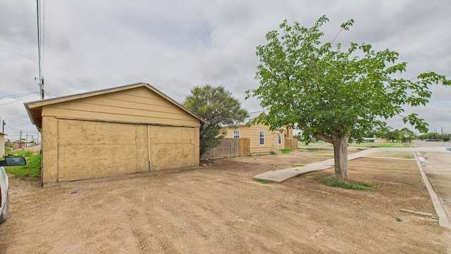 916 W 6th St, Pecos, TX 79772 - photo 4