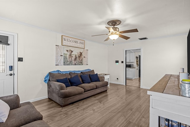 1121 N Alleghaney Ave, Odessa, TX 79761 - photo 3