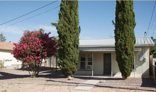 1006 W Dallas St, Marfa, TX 79843 - photo 1