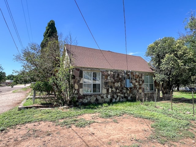 605 N 3rd St, Alpine, TX 79830 - photo 2
