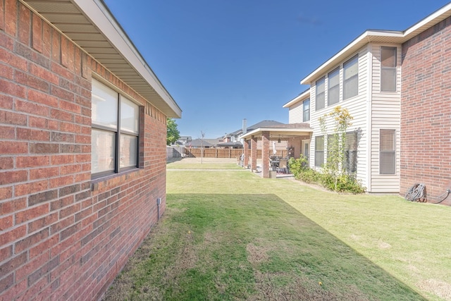 view of yard with a patio area