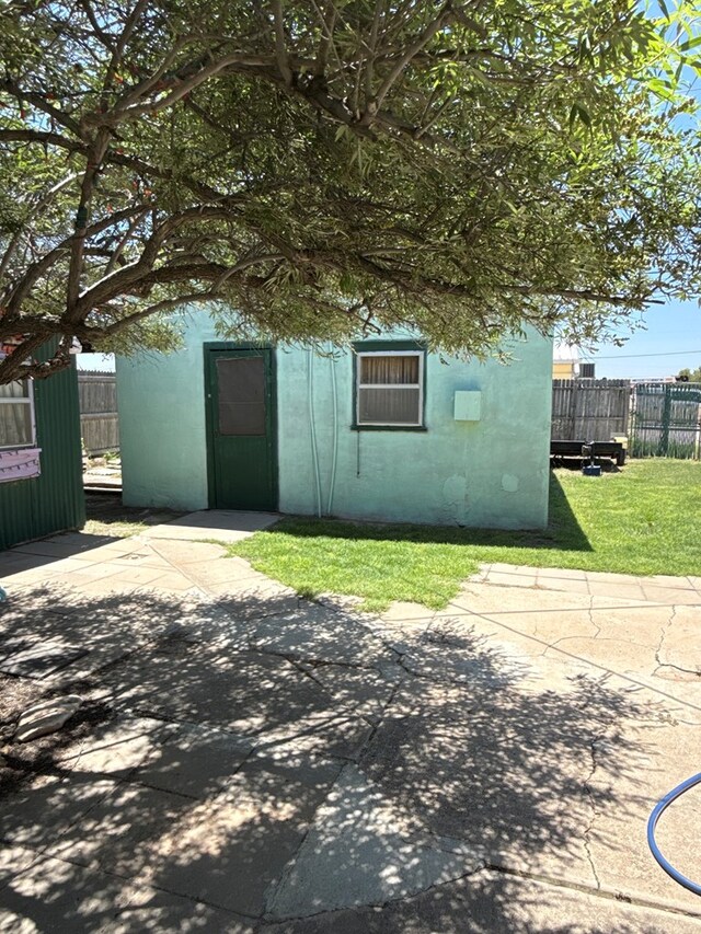 947 S Pine St, Kermit, TX 79745 - photo 11