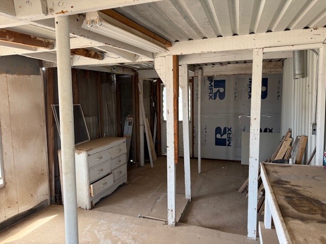 419 N Cross, Wink, TX 79789 - photo 14