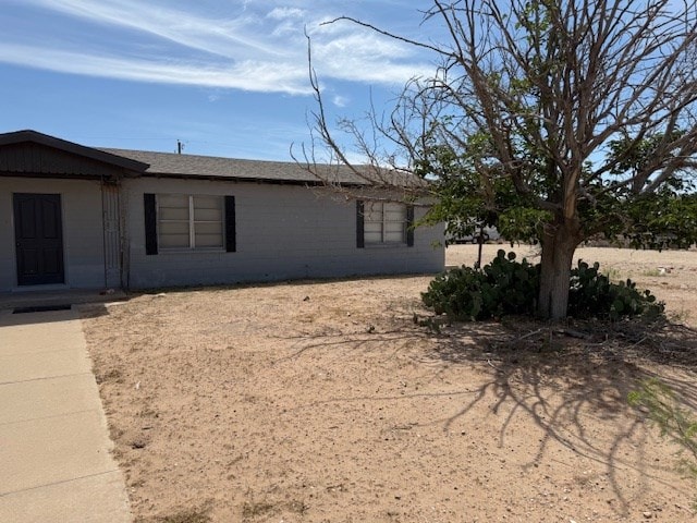 419 N Cross, Wink, TX 79789 - photo 2
