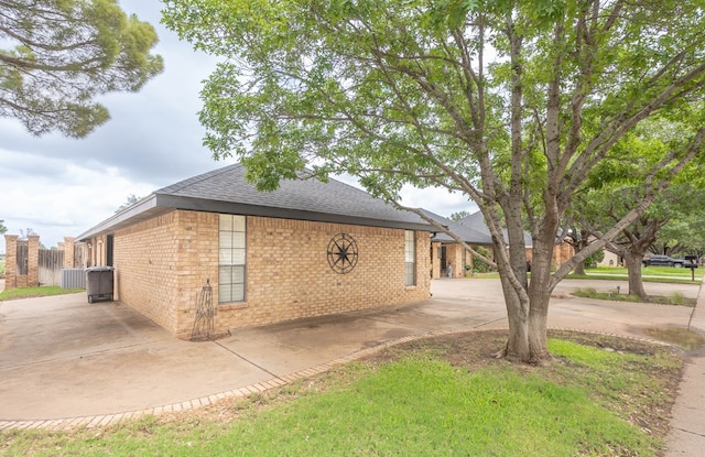 5202 Teakwood Trce, Midland, TX 79707 - photo 2