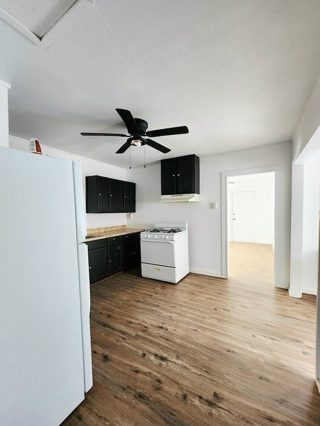 512 E 8th St, Mccamey, TX 79752 - photo 9