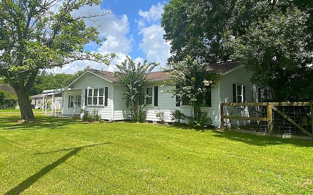 209 7th St, Markham, TX 77456 - photo 23
