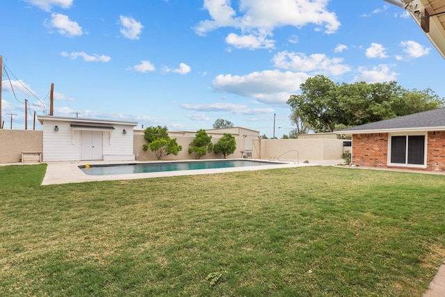 9408 Cromwell Ter, Odessa, TX 79764 - view of yard featuring a fenced in pool and a fenced backyard