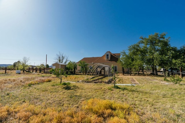 603 N 11th St, Alpine, TX 79830 - view of yard