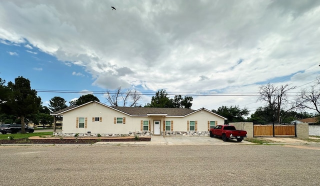 901 S Dwight Ave, Monahans, TX 79756 - photo 37