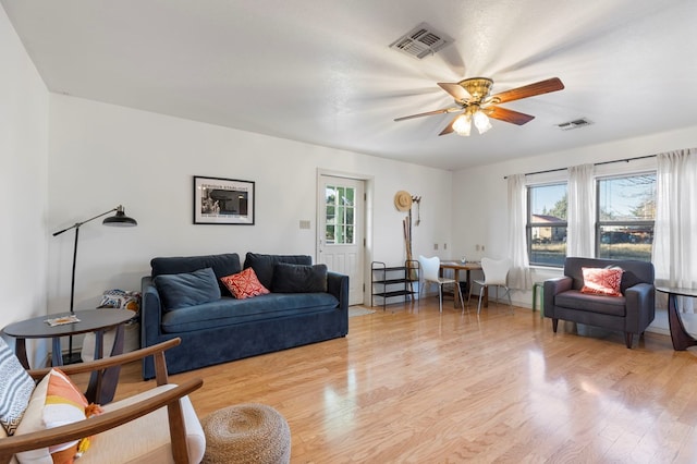308 N 10th St, Alpine, TX 79830 - living room with healthy amount of natural light, a ceiling fan, and light wood-type flooring