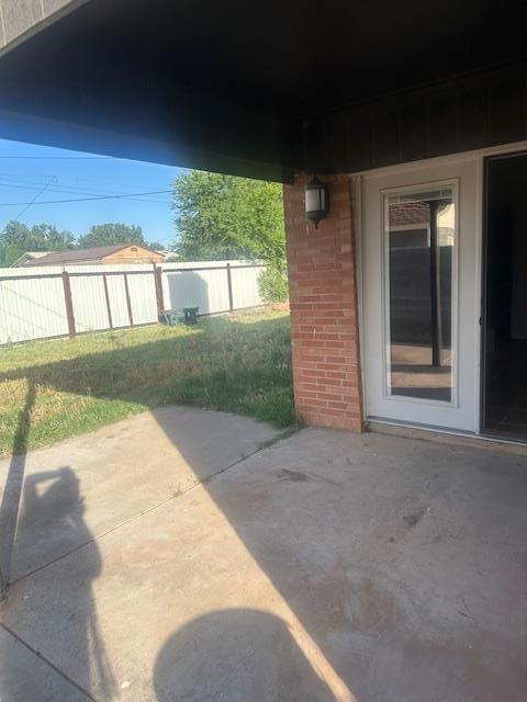 606 NW 14th St, Andrews, TX 79714 - view of patio / terrace