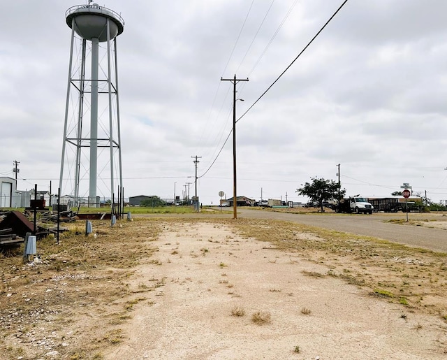 500 N Goldsmith St, Goldsmith, TX 79741 - photo 1