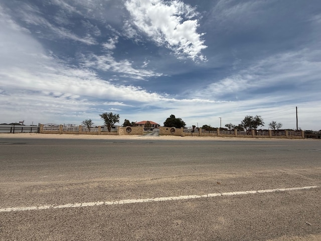 3708 N Moss Ave, Odessa, TX 79764 - view of yard featuring fence