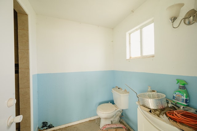 3708 N Moss Ave, Odessa, TX 79764 - bathroom with toilet
