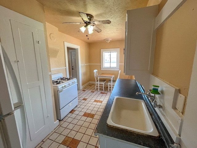 201 E Marfa Ave, Alpine, TX 79830 - photo 9