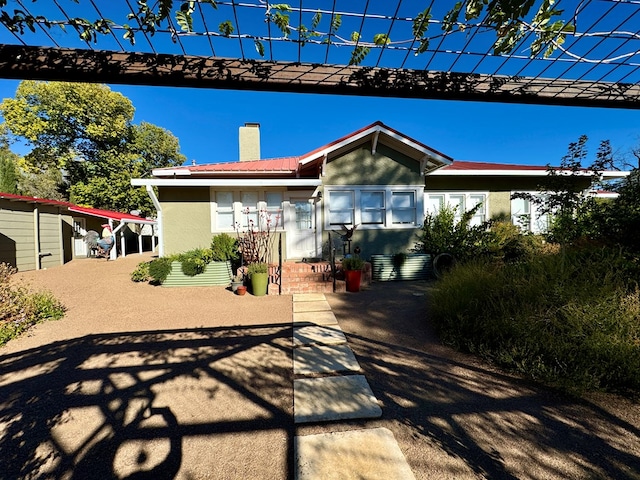 view of front of home