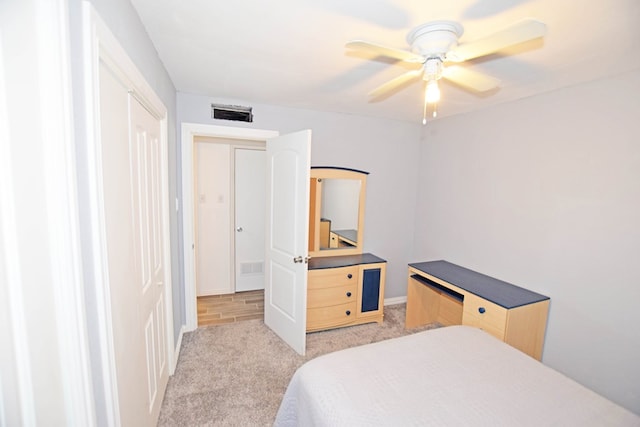 bedroom featuring carpet flooring and ceiling fan