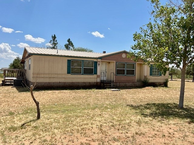 Listing photo 3 for 10207 W County Rd 154, Midland TX 79706