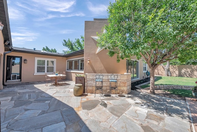 1600 W Kansas Ave, Midland, TX 79701 - view of patio / terrace