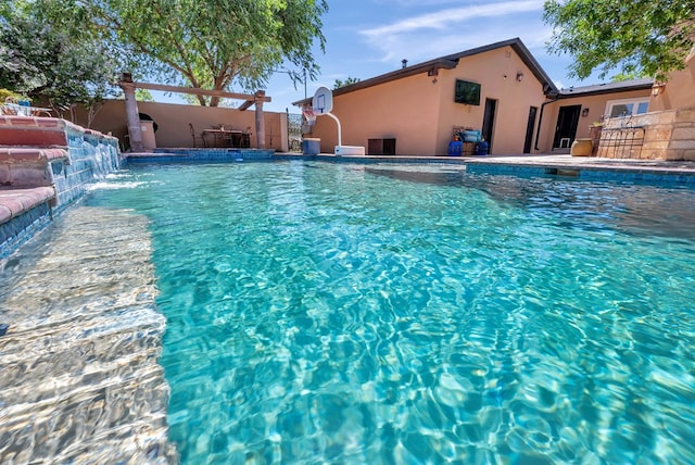 1600 W Kansas Ave, Midland, TX 79701 - view of swimming pool