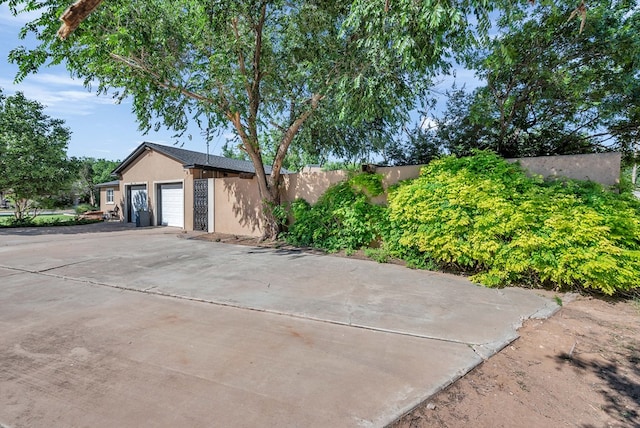 1600 W Kansas Ave, Midland, TX 79701 - garage with concrete driveway