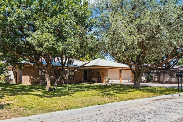 804 SW 10th St, Seminole, TX 79360 - photo 4