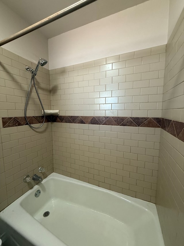 615 Placer Ave, Odessa, TX 79763 - bathroom featuring shower / washtub combination