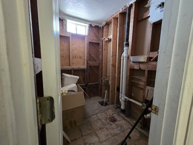 3301 N Jackson Ave, Odessa, TX 79762 - bathroom with a textured ceiling